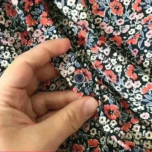 L.L. Bean Floral 3/4 Sleeve Pullover Blouse - Picture 6 of 9